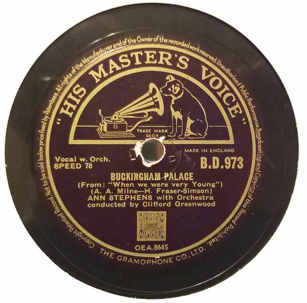 Ann Stephens - Buckingham Palace / Christopher Robin