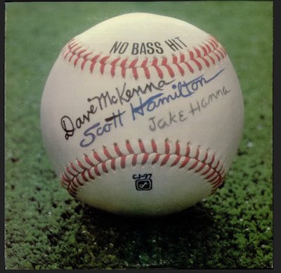 Dave McKenna - No Bass Hit