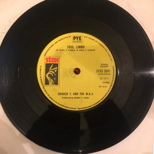 Booker T & The MG's - Soul Limbo / Mrs. Robinson